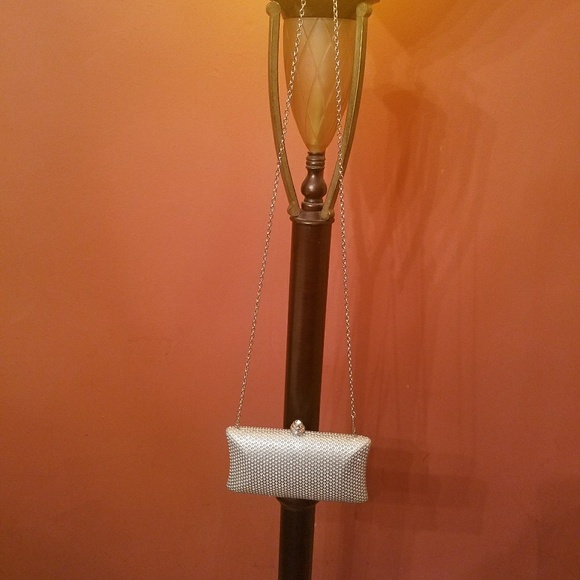 💲 Sold💲Small silver bag perfect for wedding - Picture 4 of 4